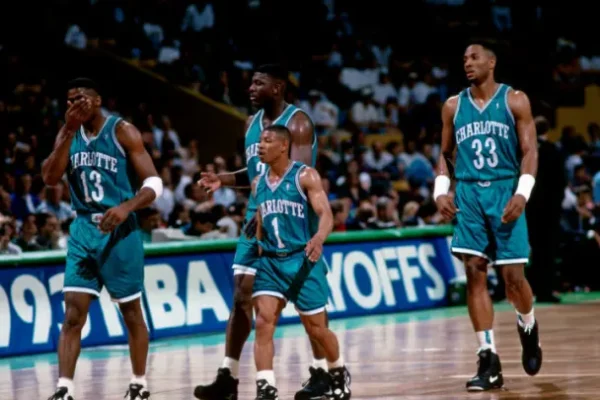 ผู้เล่นระดับตำนานของ Hornets